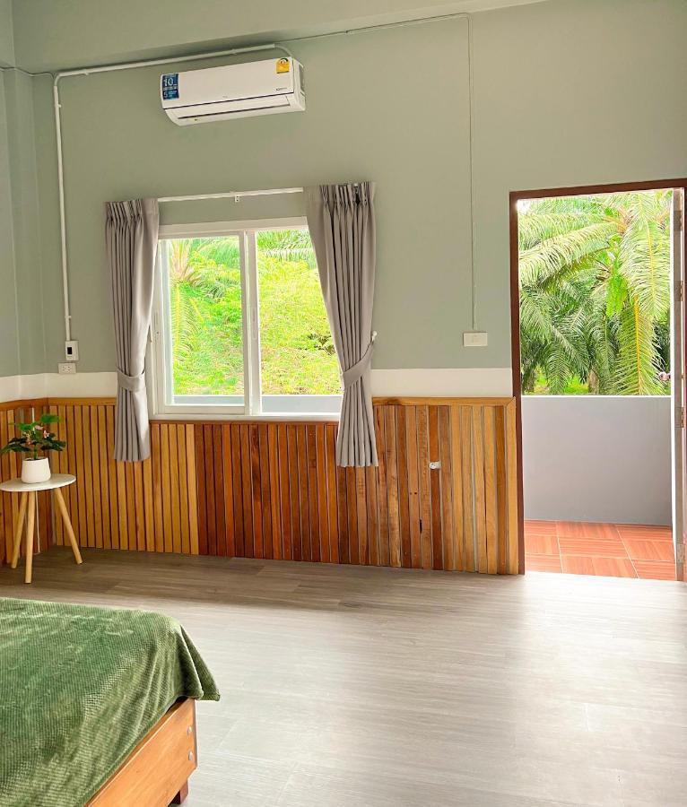 Private Room With Share Bathroom At Little Wild House Khaosok Khao Sok National Park Extérieur photo