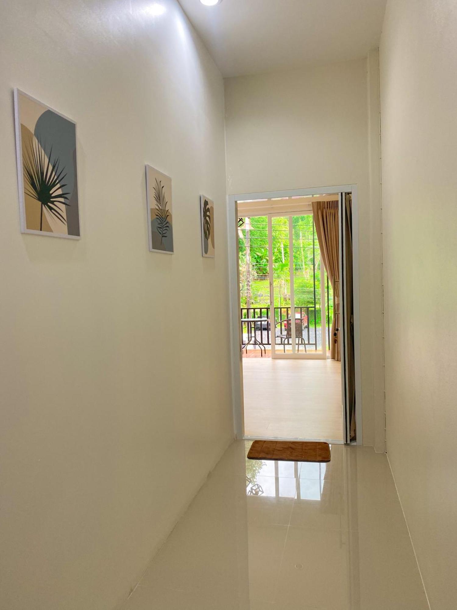 Private Room With Share Bathroom At Little Wild House Khaosok Khao Sok National Park Extérieur photo